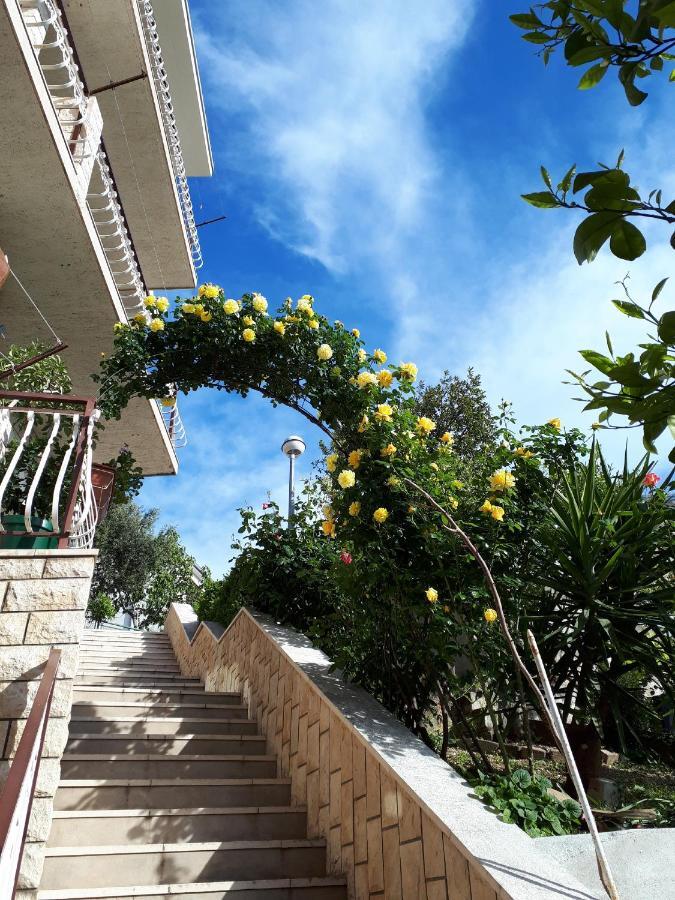 Apartment Eva Makarska Eksteriør billede