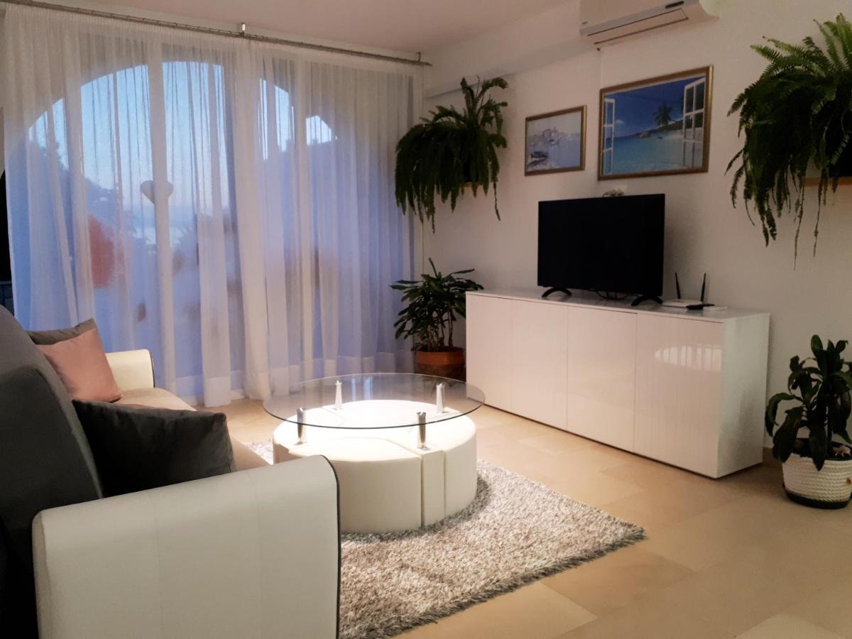 Apartment Eva Makarska Eksteriør billede